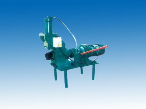 点击查看详细信息<br>标题：压槽机 阅读次数：3560